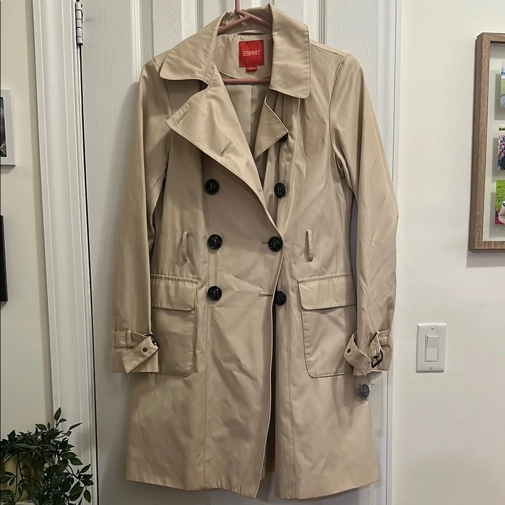 Esprit size 8 tan trenchcoat - Picture 1 of 8